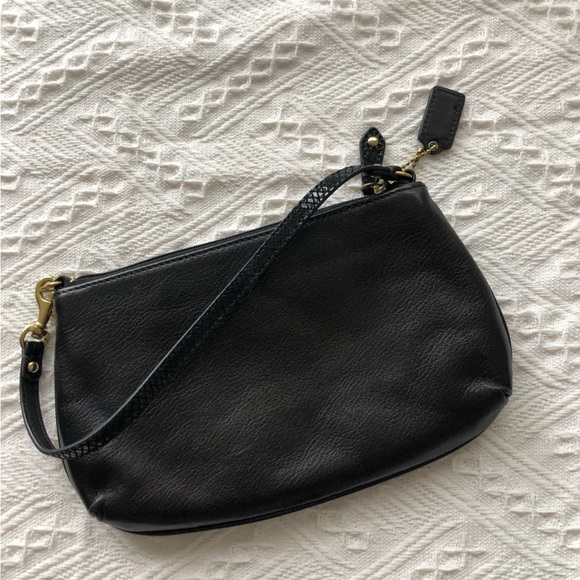 Coach Black Purse - Picture 3 of 4